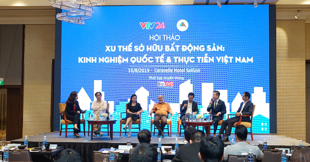 Các diễn giả tham gia hội thảo Xu thế sở hữu BĐS: Kinh nghiệm quốc tế và thực tiễn Việt Nam 