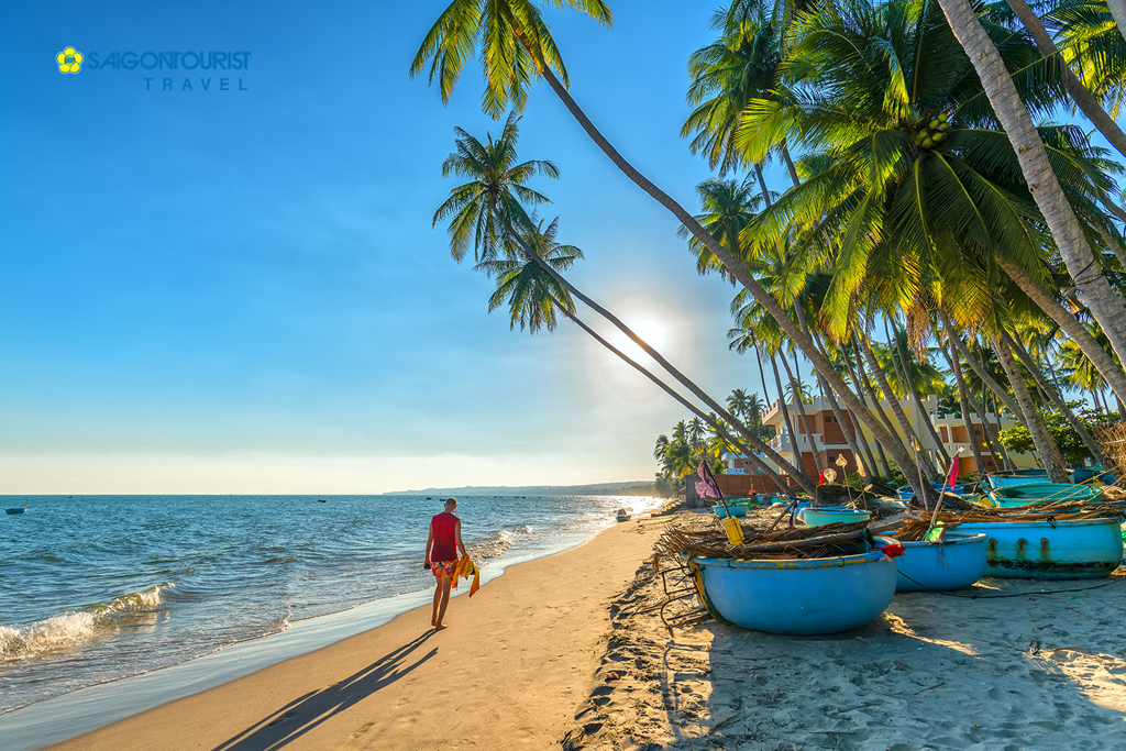 Lữ hành Saigontourist tài trợ miễn phí tour Phan Thiết và Cần Giờ dành cho phóng viên và khách mua tour quốc tế tham gia ITE 2019