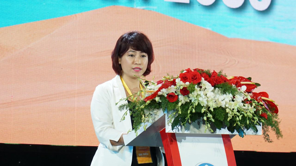 Bà Vũ Thị Như Mai - Phó chủ tịch HĐQT Nam Group phát biểu tại hội nghị