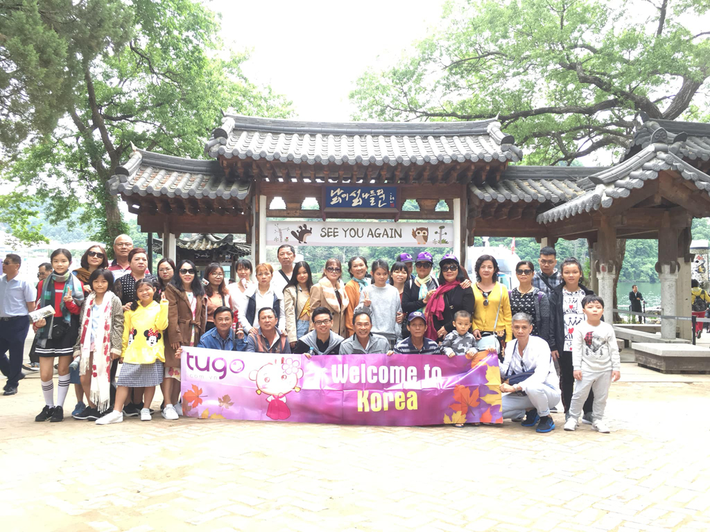 Khách đoàn của Tugo tại đảo Nami - Seoul