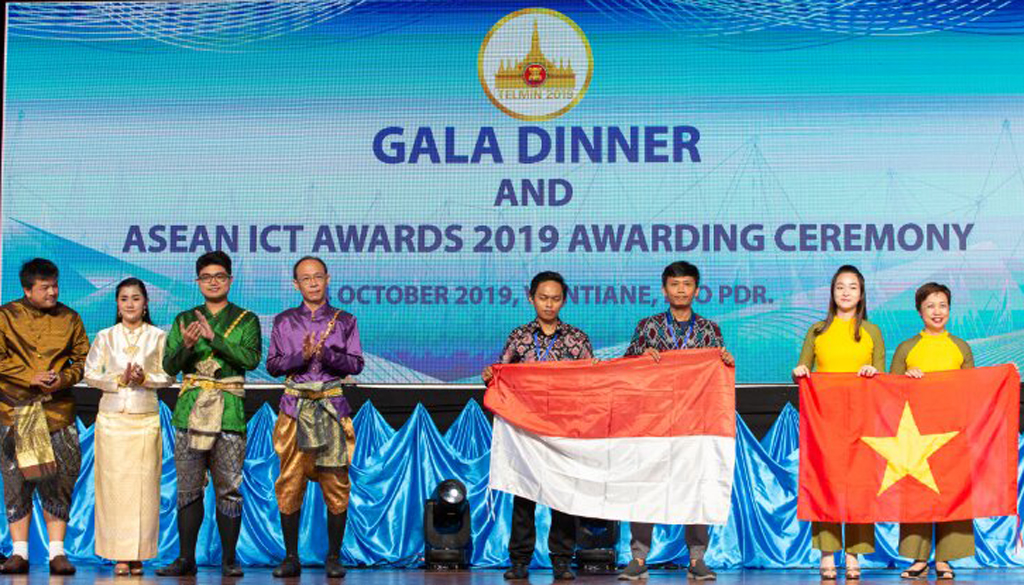 Chú thích ảnh: Giải pháp mạng xã hội học tập trực tuyến ViettelStudy được vinh danh giải vàng tại giải thưởng ASEAN ICT Awards 2019 