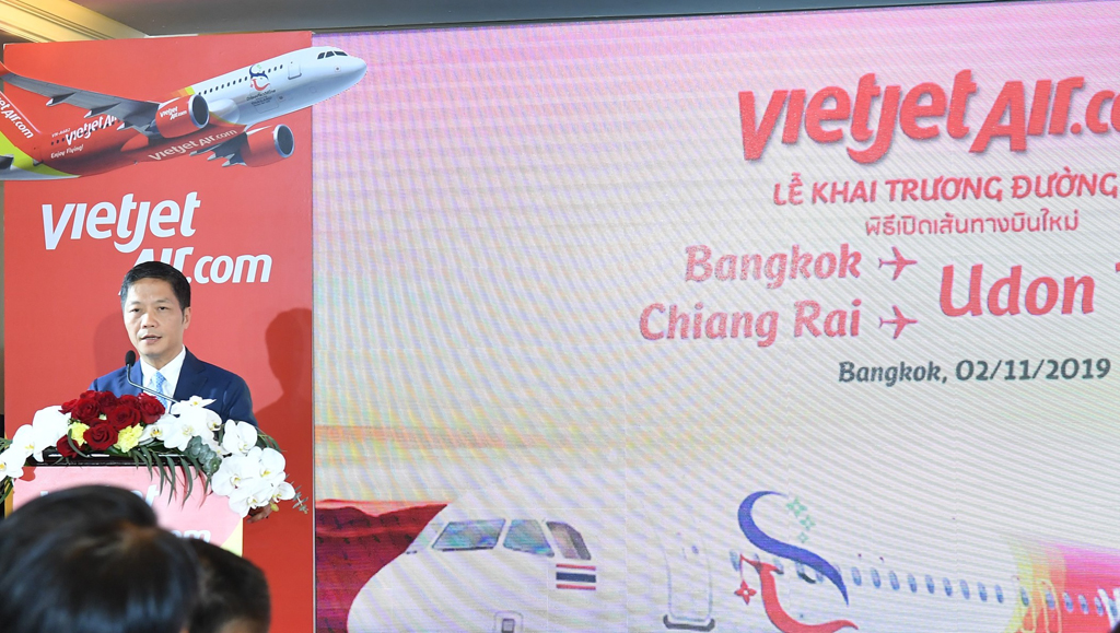 Ông Trần Tuấn Anh, Bộ trưởng công thương Việt Nam chúc mừng Vietjet với cột mốc phát triển mới tại Thái Lan