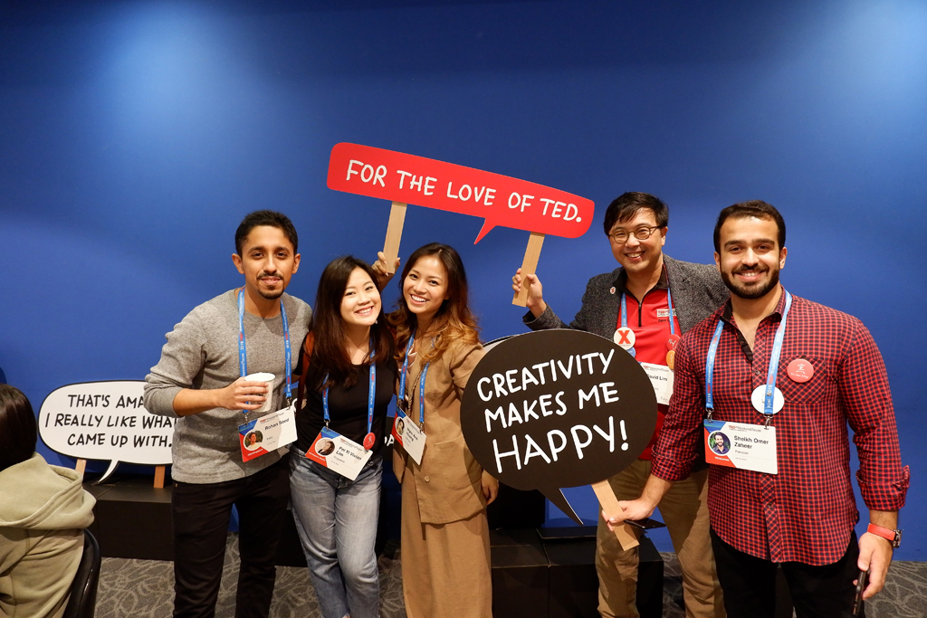 Ngọc Anh và bạn bè quốc tế là đại diện các cộng đồng TEDx từ nhiều quốc gia