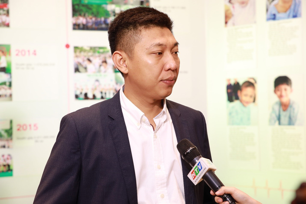 Ông Tạ Công Thanh Vinh - Chủ tịch HĐQT FECON South chia sẻ với báo chí tại sự kiện