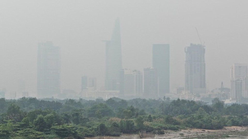 Ô nhiễm không khí tại TP.HCM và Hà Nội trong tình trạng đáng báo động