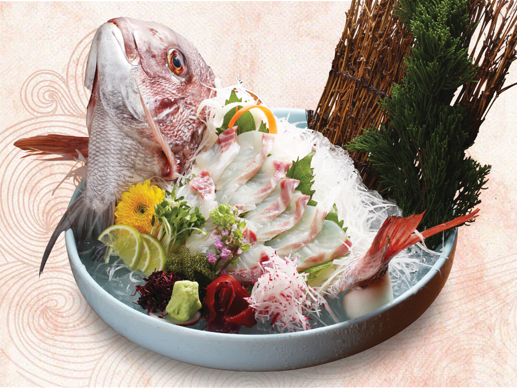 Madai Sugata Zukuri - cá tươi được trang trí trên bộ xương là món ăn cao cấp mà ở đó thực khách có thể cảm nhận được trọn vẹn vì ngon của thịt cá