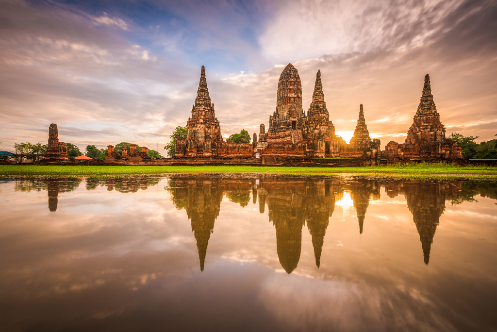 Ayutthaya là địa điểm du lịch quen thuộc với khách du lịch khi đến Thái Lan