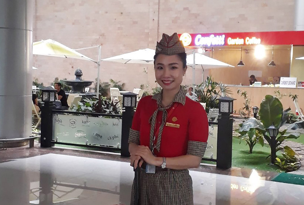 Anh Thư, tiếp viên trưởng của Vietjet, sau một chuyến bay.