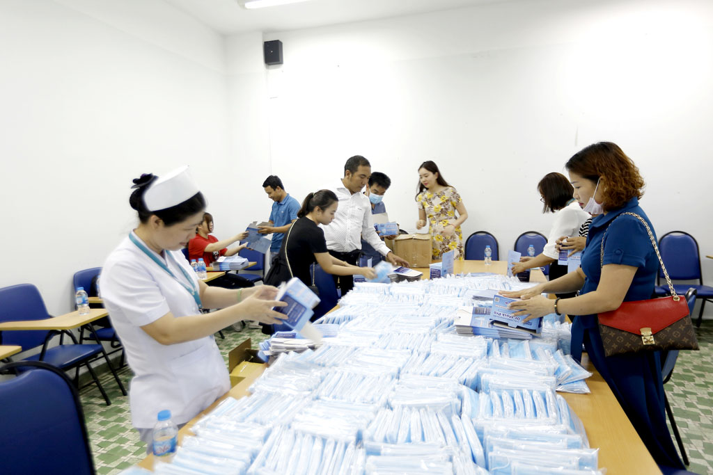 Trong thời gian tới, Công ty CP Samaki Power sẽ tiếp tục gửi tặng khẩu trang đến nhiều bệnh viện khác trong thành phố và các tỉnh lân cận