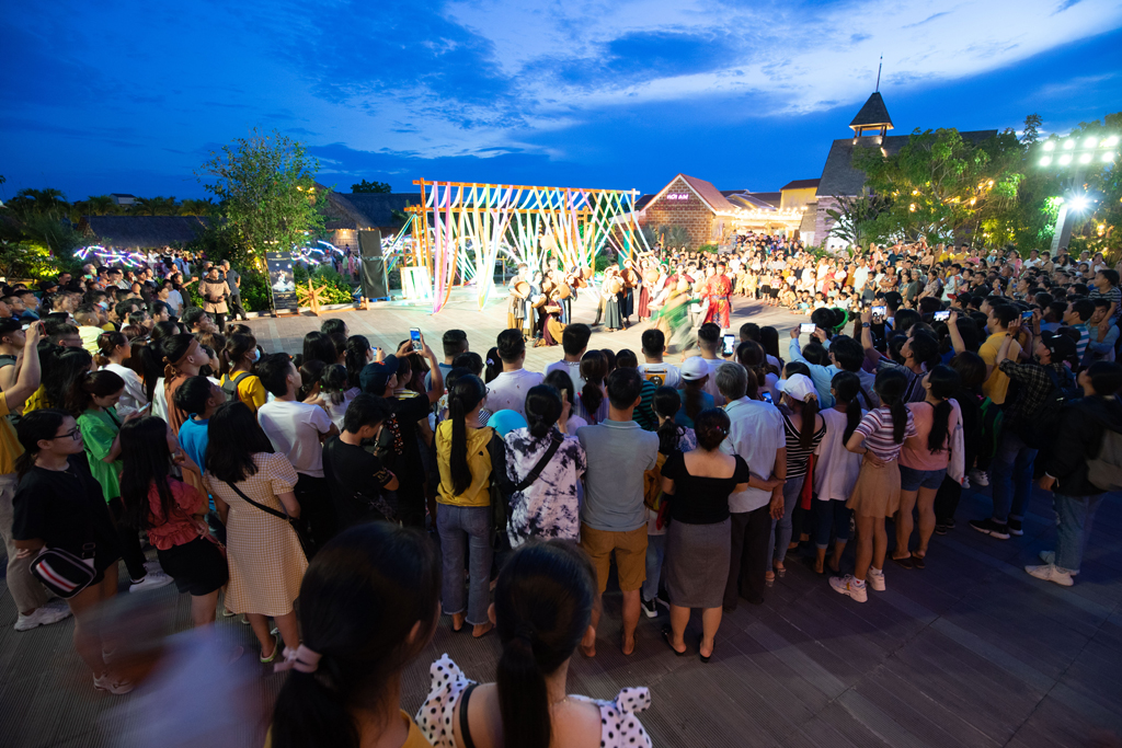Ấn tượng Hội An - Công viên Văn hóa chủ đề đầu tiên của Việt Nam, điểm đến không thể bỏ qua khi đến Hội An - Ảnh: Phú Thành