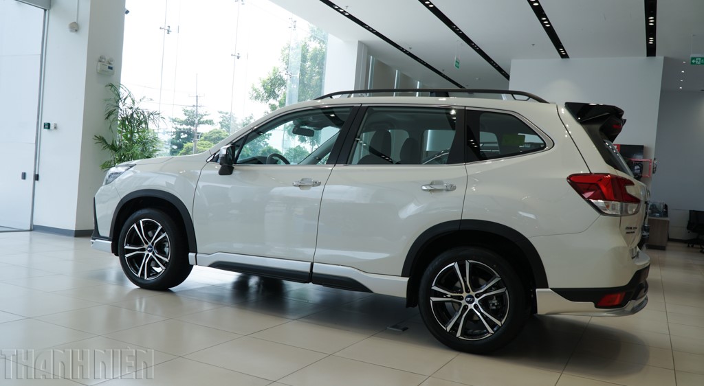 Bổ sung này hứa hẹn giúp Subaru Forester hấp dẫn hơn đồng thời khiến cuộc đua trong phân khúc với Mazda CX-5 và Honda CR-V trở nên kịch tính hơn