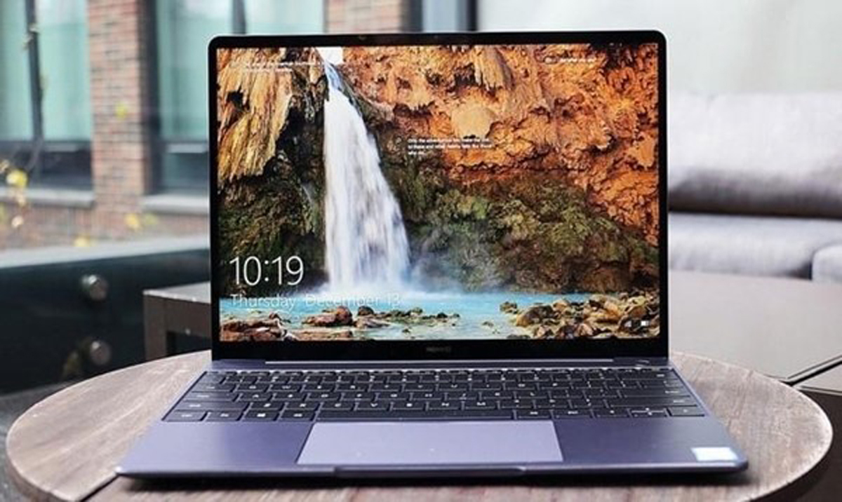 Huawei MateBook 13 dùng màn hình FullView độ phân giải 2K, cảm ứng nhanh nhạy