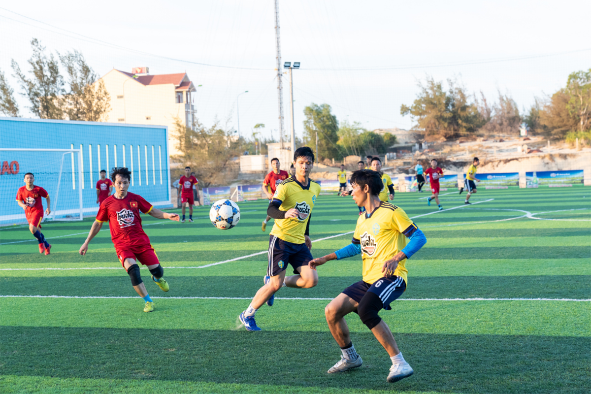 Giải vô địch bóng đá nam tỉnh Quảng bình 2020 với sự đồng hành của Huda đã để lại nhiều ấn tượng đẹp trong lòng người hâm mộ