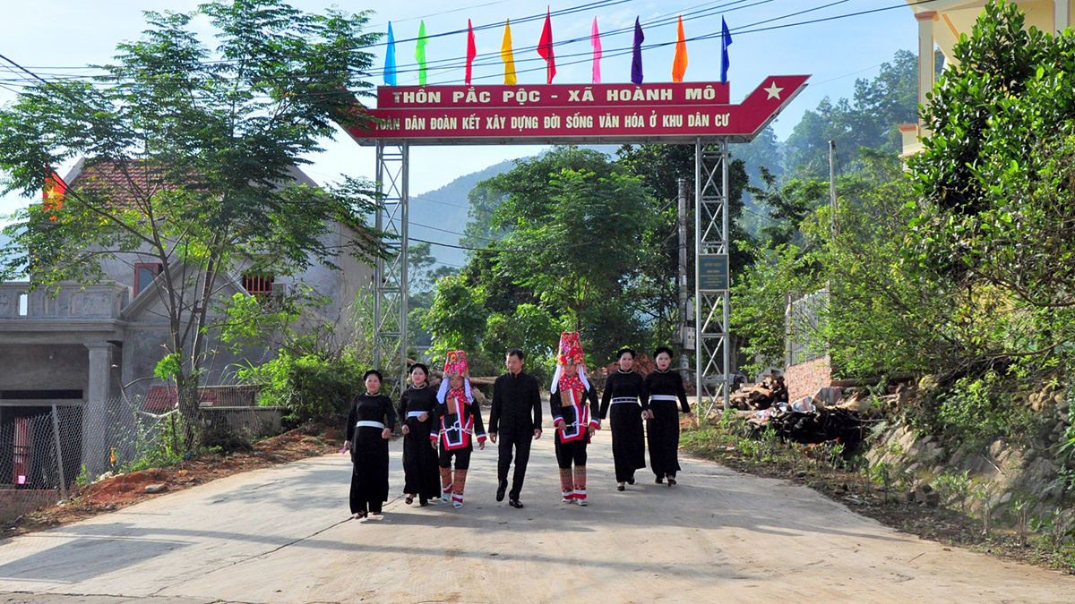 Công trình Hệ thống giao thông kết nối 104 thôn, bản của huyện Bình Liêu được ví như chìa khóa vàng để các xã vùng cao phát triển kinh tế - Ảnh: Lã Nghĩa Hiếu