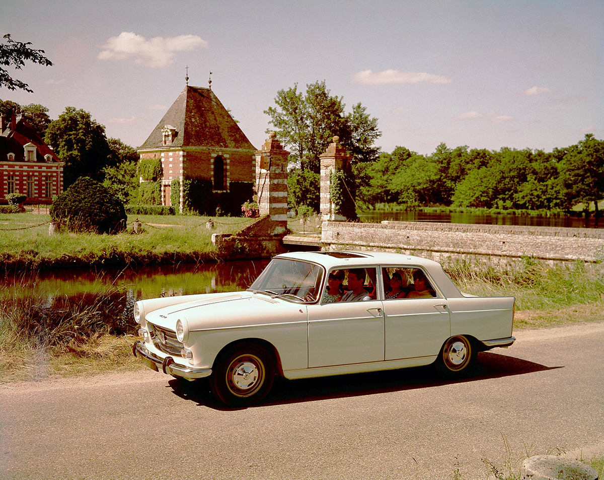 Xe 404 sản xuất năm 1960
