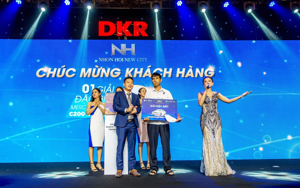 Tập đoàn Danh Khôi trao tặng giải đặc biệt cho khách hàng may mắn khi mua sản phẩm Nhơn Hội New City - Phân khu 2