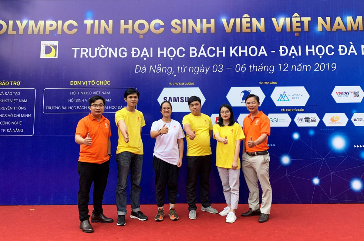 Đội tuyển SIU tại cuộc thi Olympic Tin học SV Việt Nam 2019