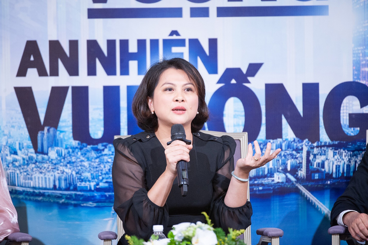 Theo bà Trần Thị Kim Cương, Tổng giám đốc Công ty TNHH Quản lý Quỹ Manulife Investment Việt Nam, chính trong những thời điểm khó khăn lại là cơ hội lớn cho nhà đầu tư