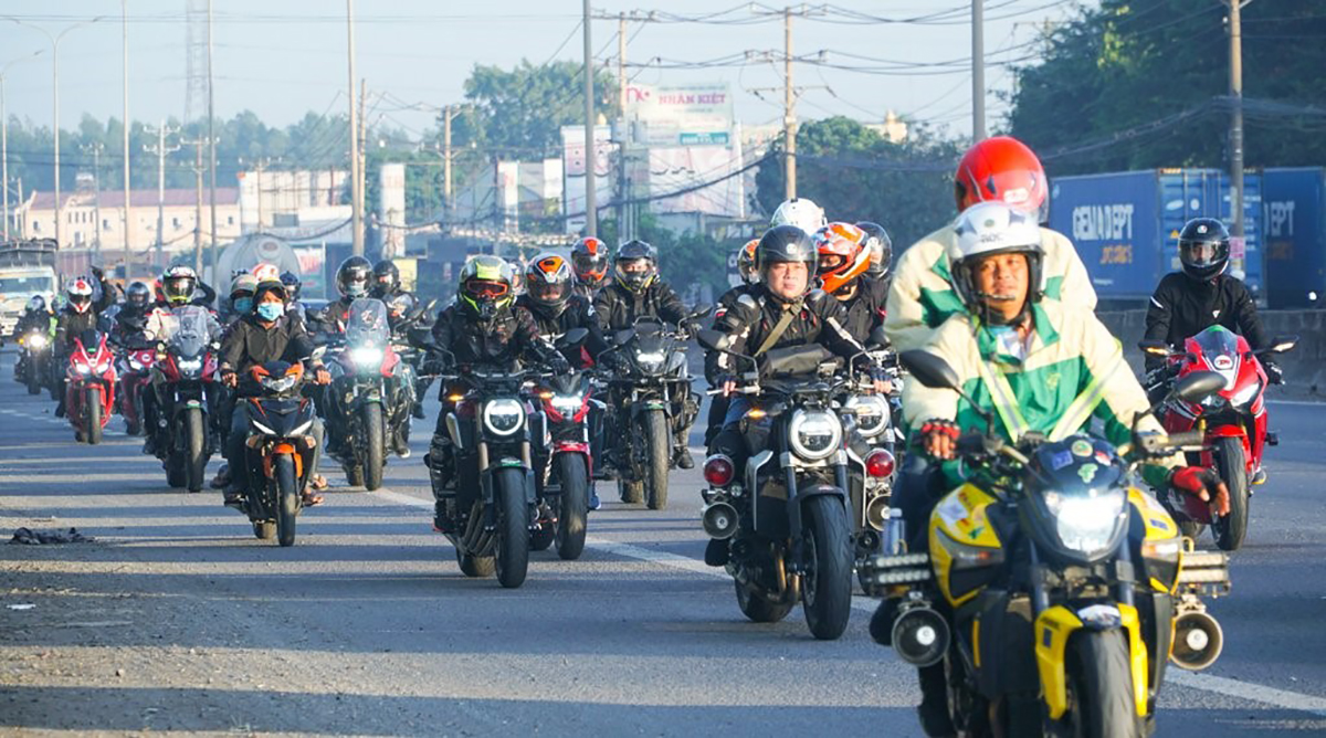 Đoạn đường từ Đồng Nai đến phố biển Phan Thiết thực sự là thử thách cho những biker