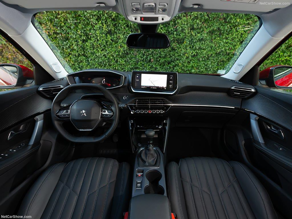 Không gian nội thất của Peugeot 2008 mới ấn tượng với ngôn ngữ thiết kế i-Cockpit độc quyền (hình ảnh cập nhật tại châu Âu)