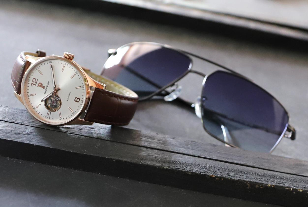 2-Đồng hồ và kính mắt Philippe Auguste với ưu đãi giảm 20% là cơ hội để quý khách sở hữu trọn bộ sản phẩm với giá tốt