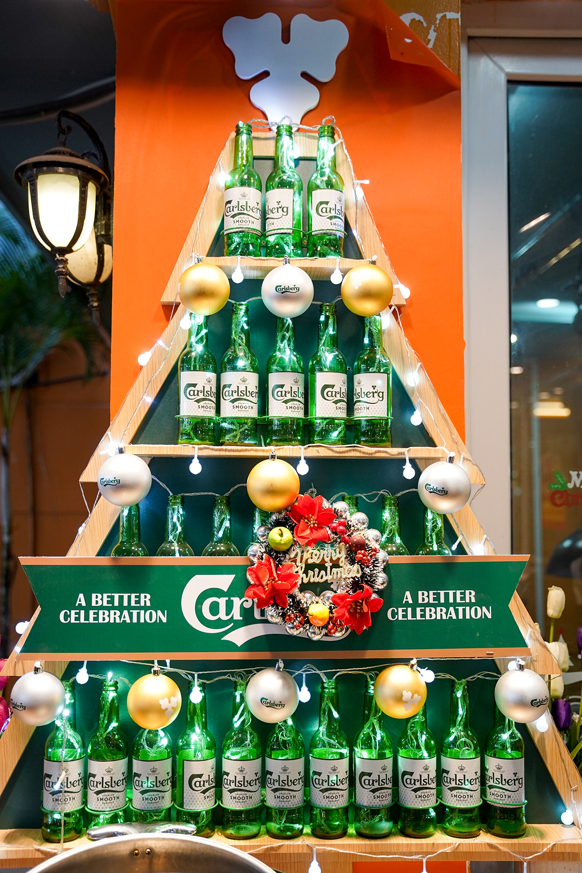 “Trạm gói quà Carlsberg” sẽ tô điểm cho những món quà của bạn trong mùa lễ hội năm nay