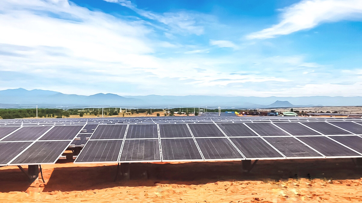 Nhà máy điện mặt trời Hồng Liêm 3 có công suất 50MWp do Tập đoàn Hawee làm tổng thầu thi công