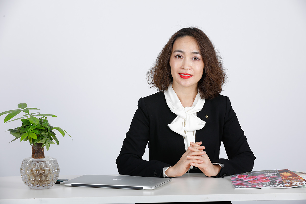  Bà Nguyễn Thị Kim Oanh - Phó tổng giám đốc Vietcombank