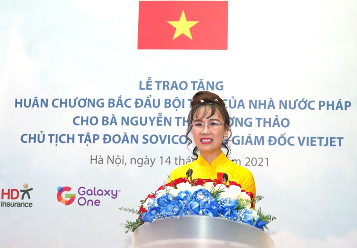 Bà Nguyễn Thị Phương Thảo phát biểu cảm ơn trân trọng khi đón nhận Huân chương Bắc đẩu Bội tinh