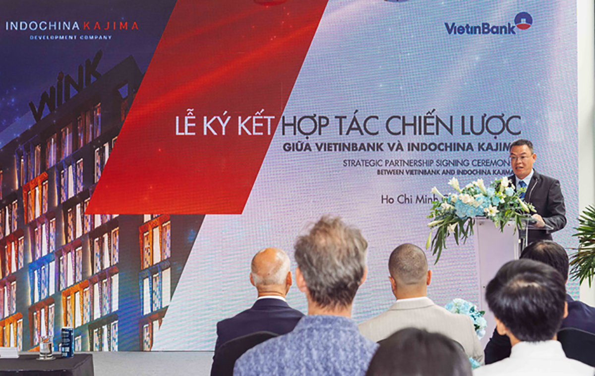 Ông Trần Minh Bình - Thành viên HĐQT kiêm Tổng Giám đốc VietinBank tin tưởng rằng thỏa thuận hợp tác sẽ mở ra nhiều cơ hội phát triển mới giữa VietinBank và Tập đoàn Indochina Kajima