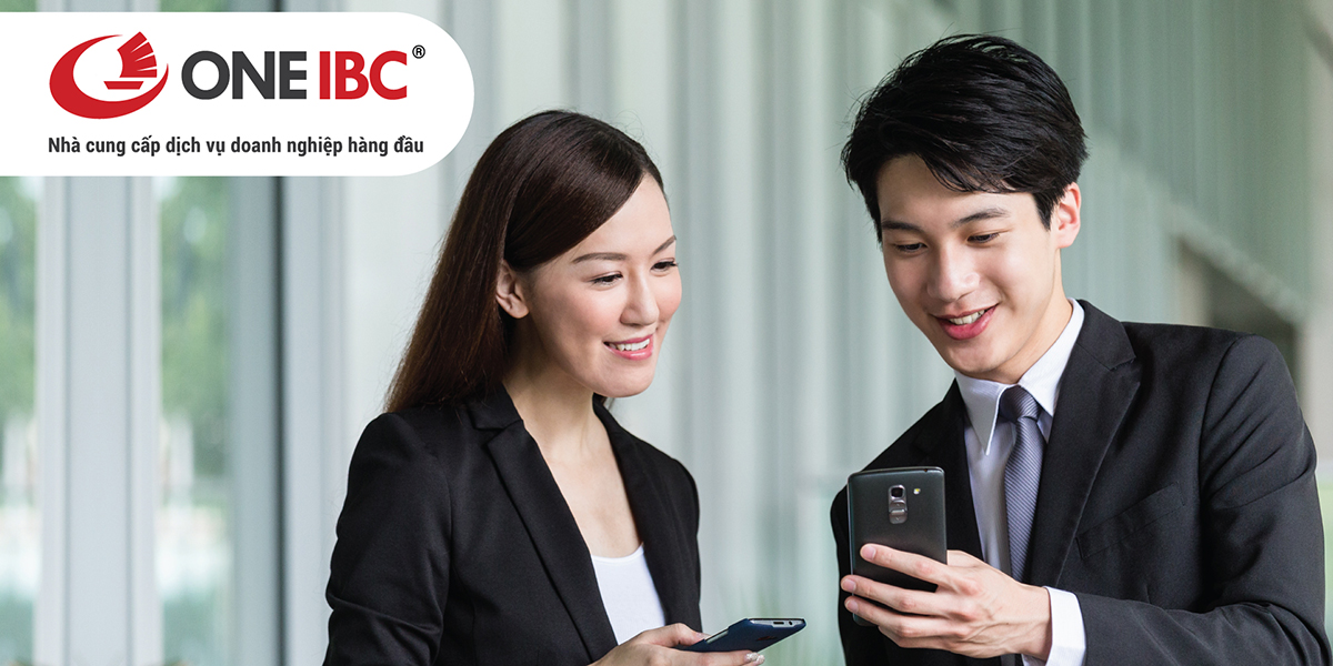 Giới trẻ sử dụng smartphone ở Hồng Kông