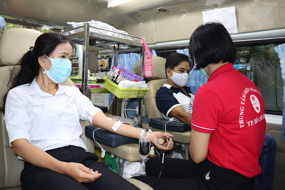   SAWACO tổ chức ngày hội hiến máu nhân đạo, kêu gọi nhân viên trong hệ thống tình nguyện hiến máu cứu người trong thời gian xảy ra dịch bệnh Covid-19