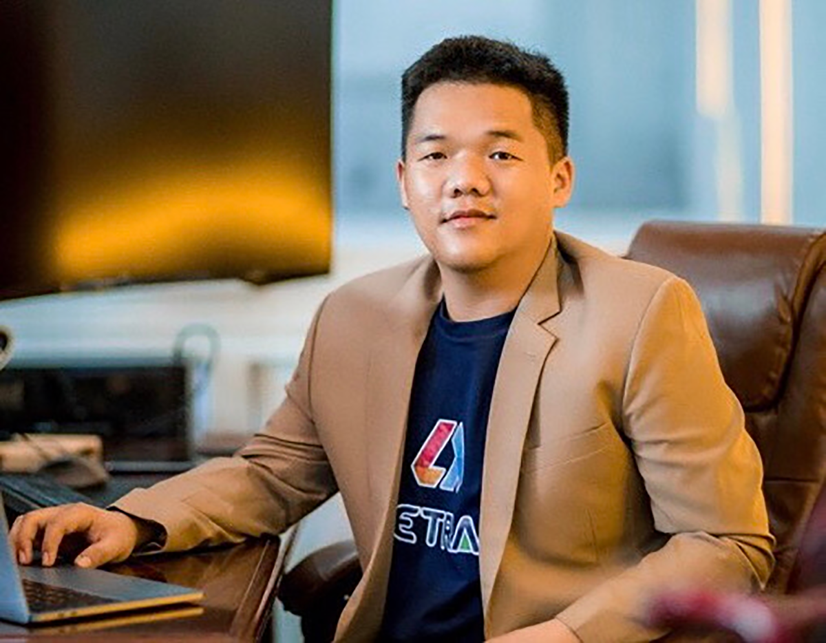 Co - founder Lê Phạm