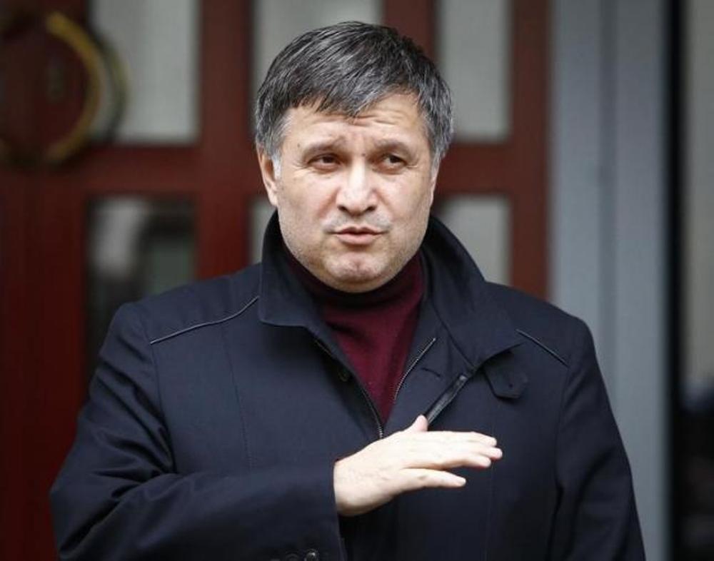 Bộ trưởng Bộ Nội vụ Ukraine Arsen Avakov - Ảnh: Reuters