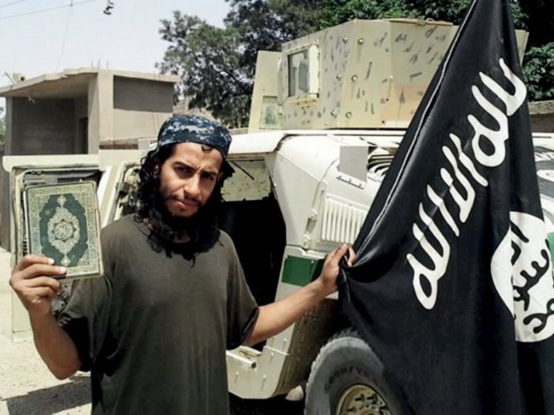 Abdelhamid Abaaoud, kẻ chủ mưu loạt tấn công Paris - Ảnh: Reuters