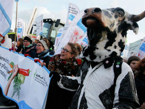 Người Đức biểu tình phản đối TTIP giữa Mỹ và EU