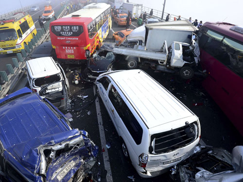 Hiện trường vụ tai nạn - Ảnh: Reuters