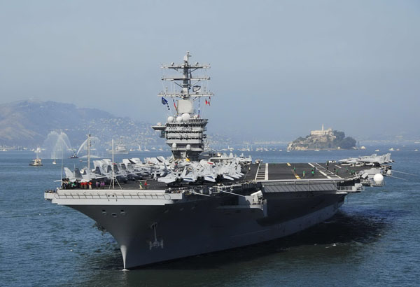 Mỹ biến mọi chiến hạm thành tàu sân bay