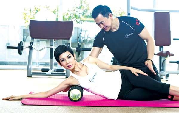 Xuân Lan tập gym để có vóc dáng đẹp - Ảnh: Angie Ngô