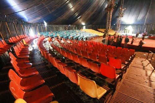 Sập khán đài rạp xiếc ở Hải Dương: 1400 người vào rạp sức chứa 1000 người