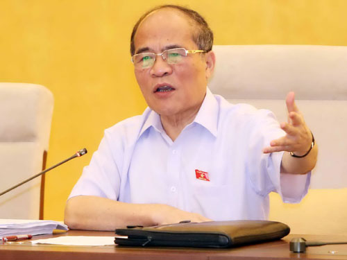 Chủ tịch Quốc hội Nguyễn Sinh Hùng phát biểu ý kiến - Ảnh: TTXVN