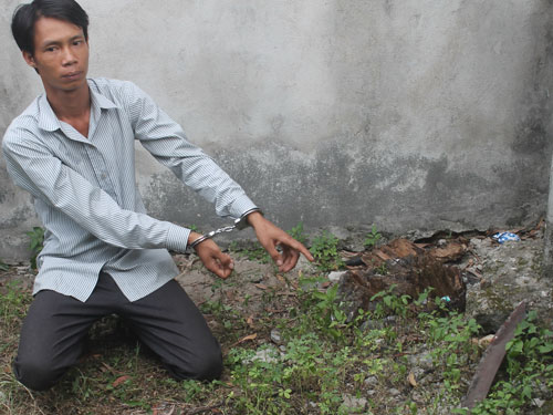 Trần Đình Thịnh bị bắt giữ sáng qua - Ảnh: Nguyễn Phúc