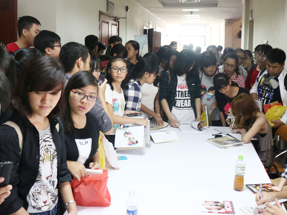 Rất đông độc giả đến với Vietnam Comics day 2015 - Ảnh: gamek.vn