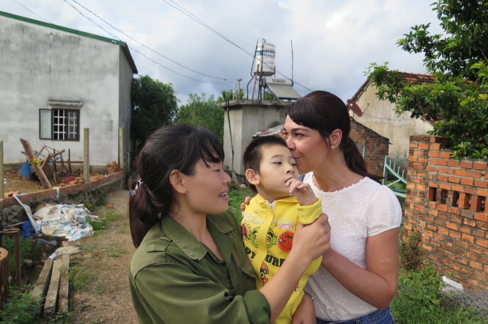 Tim và tình yêu  với người khuyết tật