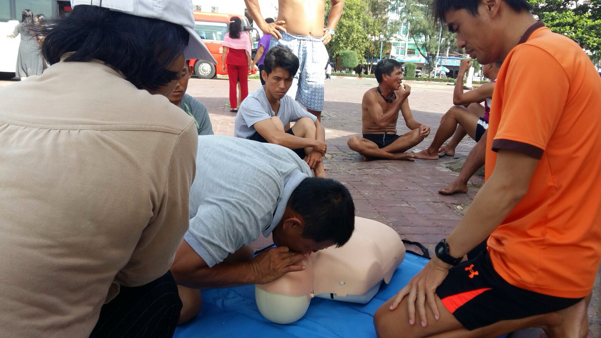 Thảm họa tắm biển ở Bình Thuận: Tắm sao cho an toàn ?
