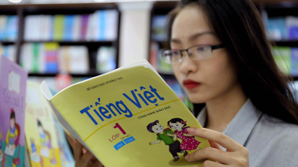 Sách tiếng Việt 1 - công nghệ giáo dục: Nên để cuộc sống thẩm định?