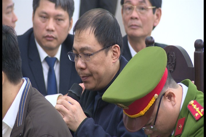 Xét xử vụ MobiFone mua AVG: Cựu Bộ trưởng Nguyễn Bắc Son đối diện án tử