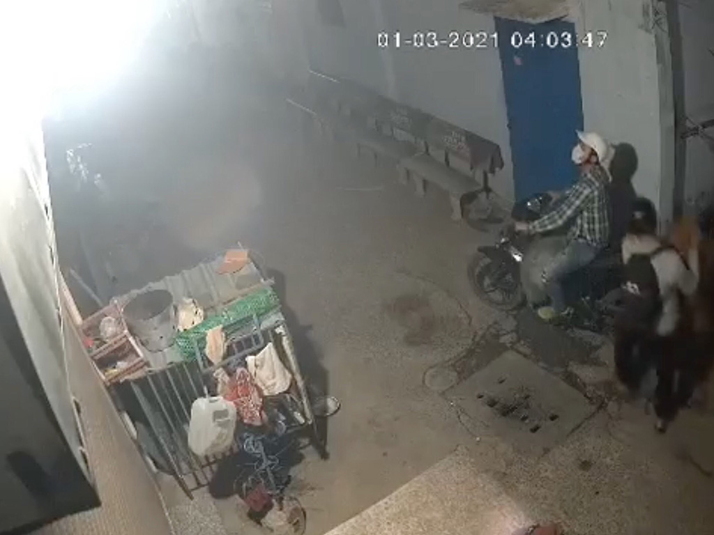 Táo tợn trộm chó ở vùng ven Sài Gòn 