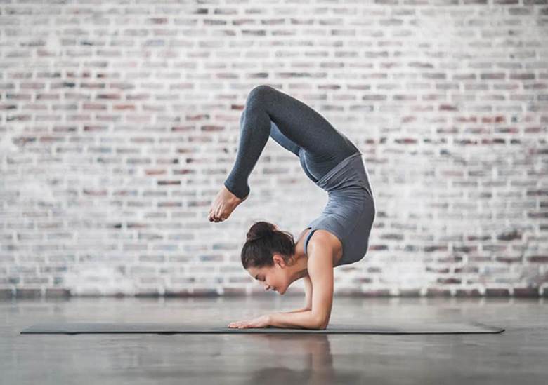 Yoga sẽ giúp cho cơ thể của bạn khỏe mạnh & có tinh thần vui vẻ, thoải mái