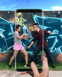Maxk Nguyễn và bức ảnh động vô cực đầy màu sắc với sự góp sức của Galaxy S8 gây thích thú cho cộng đồng mạng.